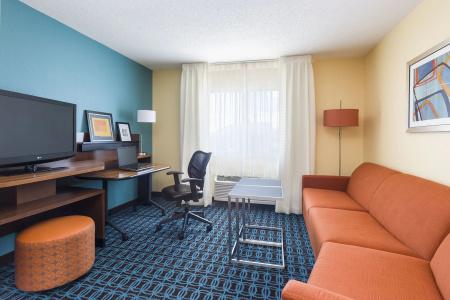 Fairfield Inn & Suites - 3