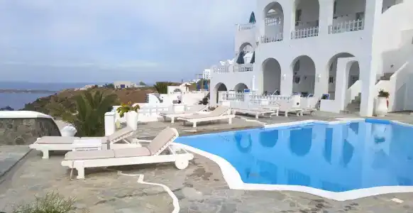 Mr and Mrs White Santorini - 14
