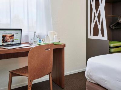 Campanile - Birmingham - 18