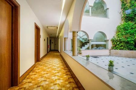 Sintra Boutique - 18