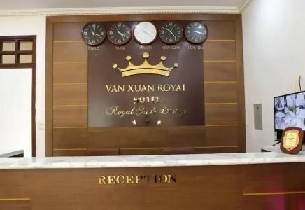 Van Xuan Royal - 1