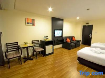 Boss Mansion - 103