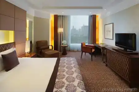 Radisson Blu Shanghai New World - 10