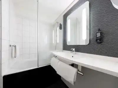 ibis Bordeaux Centre Meriadeck - 8