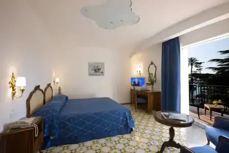 Grand La Favorita - 55