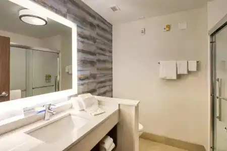 Holiday Inn Express & Suites - Charlotte - South End, An Ihg - 54