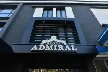 Admiral - 0