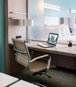 SpringHill Suites by Marriott San Diego Downtown/Bayfront - 46