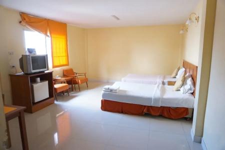 Sri Chumphon - 43