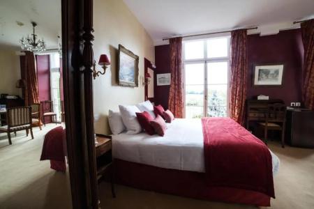 Château Hôtel Du Colombier - 42