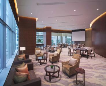 Grand Hyatt - 25