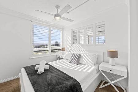 Burleigh Beach Tower - 69