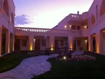 Dilek Kaya - 1