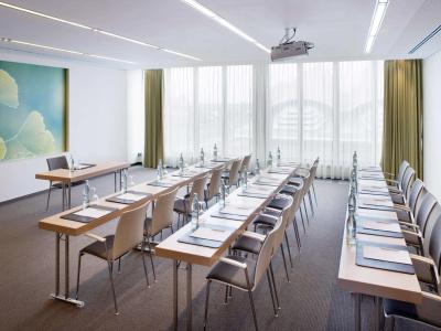Mövenpick Frankfurt City - 16