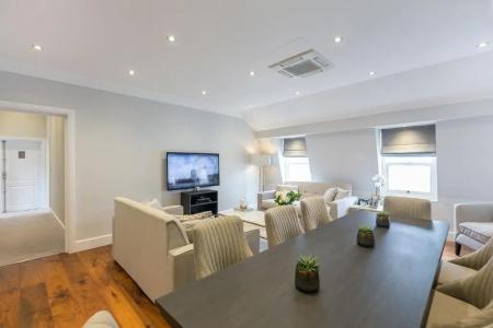 Chilworth Court - 228