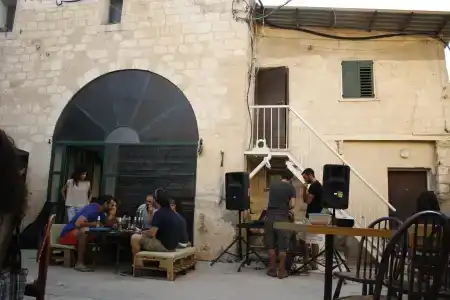 Al Yakhour - 14