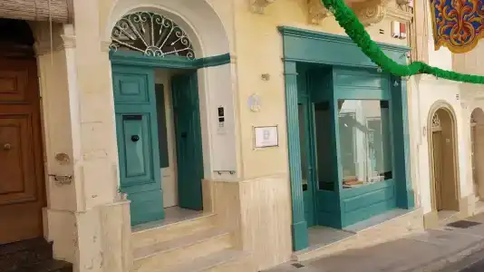 D Townhouse Boutique Suites - 0