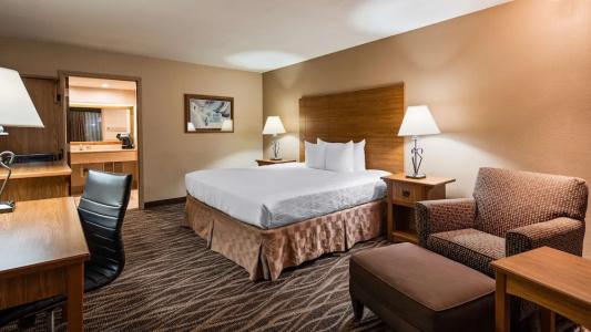 Best Western Plus Saddleback Inn and Conference Center - 47