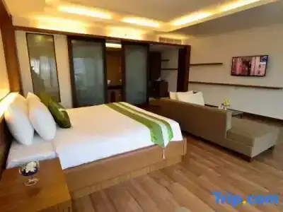 Chiangmai Grandview & Convention Center - Sha Extra Plus - 141