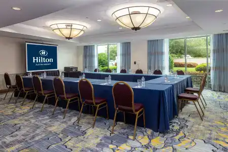 Hilton Austin Airport - 25