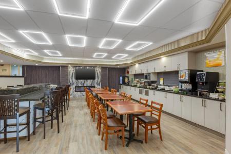 Quality Inn & Suites - 29