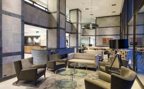Holiday Inn Express -, An Ihg - 1