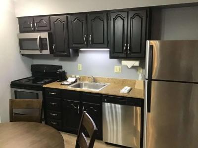 SureStay Studio by Best Western - 85