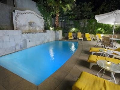 Park Plaza Bonaparte Boutique - 12