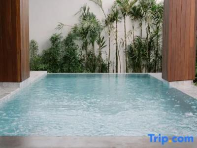 Veranda Pool Suite - 53