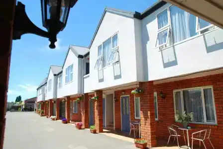 Rosewood Court - 54