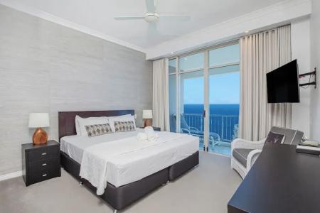 Oceana On Broadbeach - 66