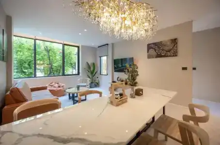 Shan Villas Sukhumvit - 242