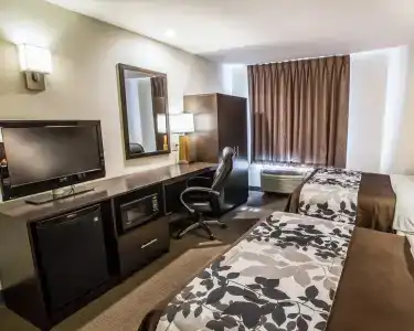 Sleep Inn North I-17 - 5