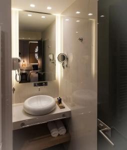 Lavris City Suites - 125