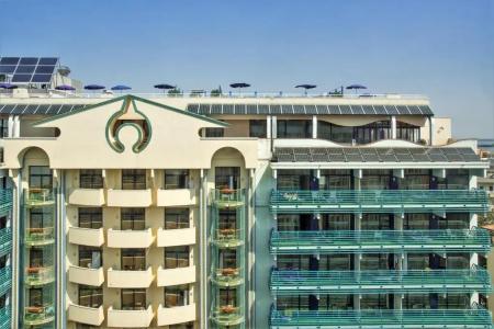 Grand Astoria - 0