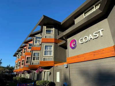 Coast - 17