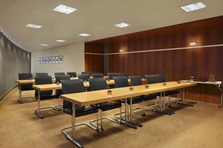 Sheraton Paris Roissy Airport - 35