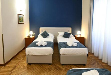 Cavour - 25