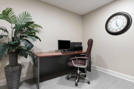 Super 8 by Wyndham New Orleans - 21