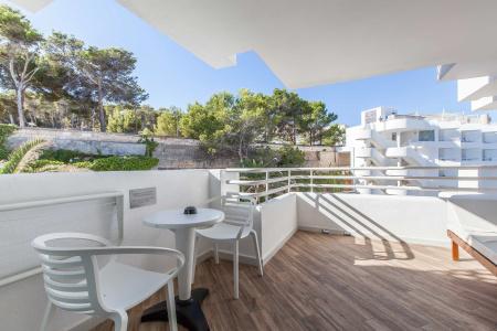 Fergus Style Cala Blanca Suites - 33