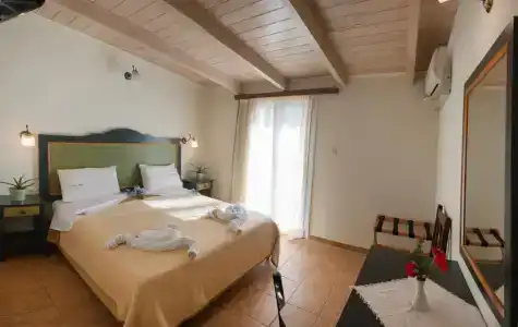 Vassiliki Bay - 28