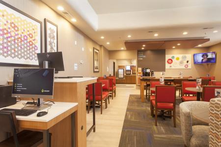 Holiday Inn Express & Suites - Santa Fe, An Ihg - 22