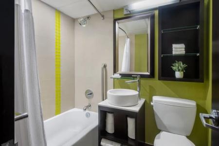 Crowne Plaza-Waterloo, An Ihg - 36