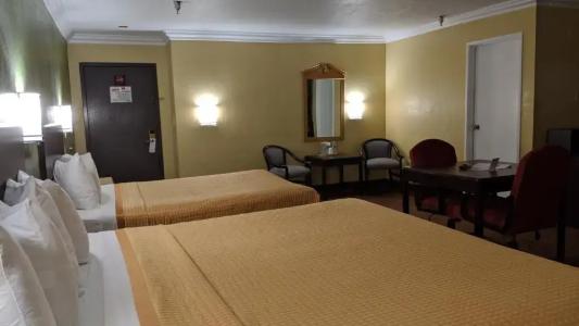 Lax Stadium Inn - 25