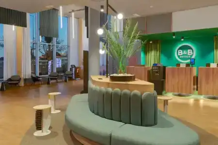 B&B Barcelona Viladecans - 10