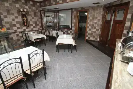 Old-Tbilisi Sololaki - 15