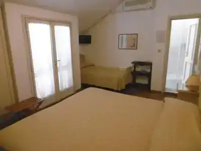 Villa Maria - 111
