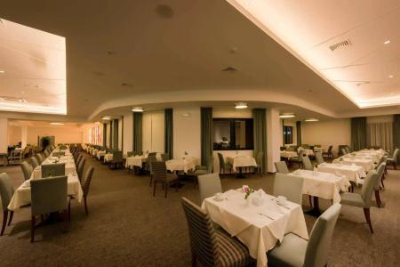 Mediterranean Beach Resort - 36
