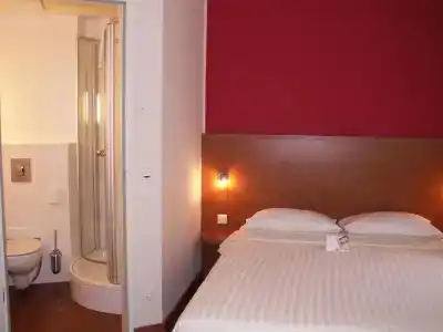 City Budapest - 84