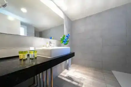Aqua Suites - 48